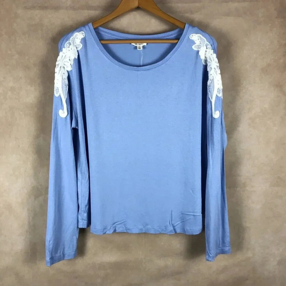 ONE HART Blue Embroidered Long Sleeve Top NWT XL